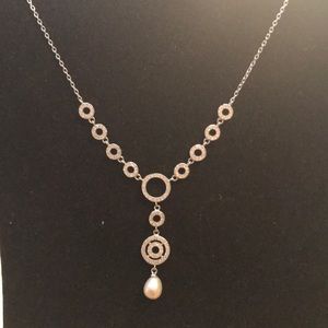 NWOT 925 Silver necklace freshwater pearl